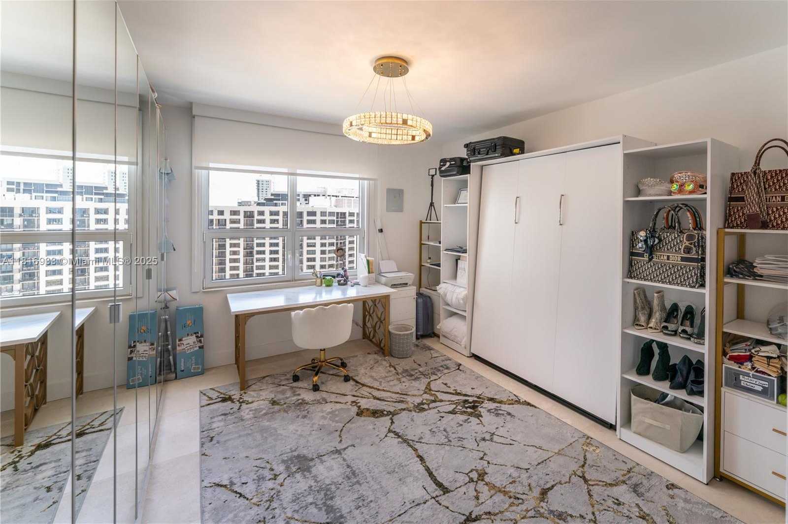 Small Image of 848 BRICKELL KEY DR #1601, Miami Number 18