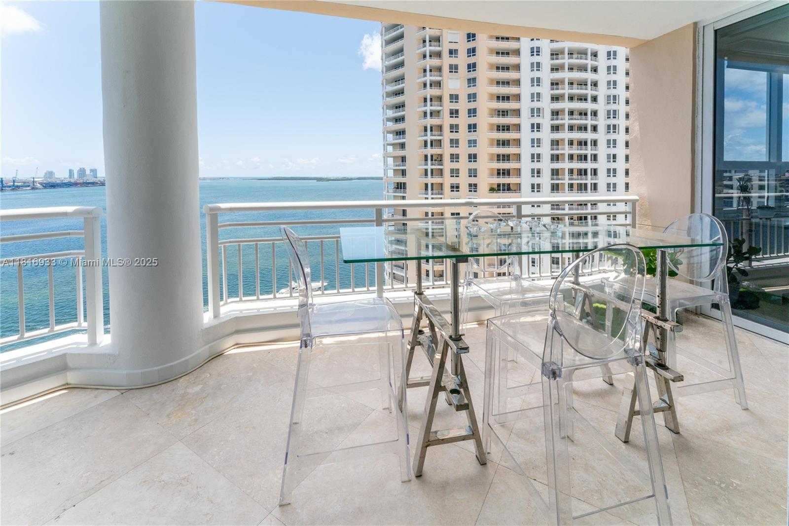 Small Image of 848 BRICKELL KEY DR #1601, Miami Number 4