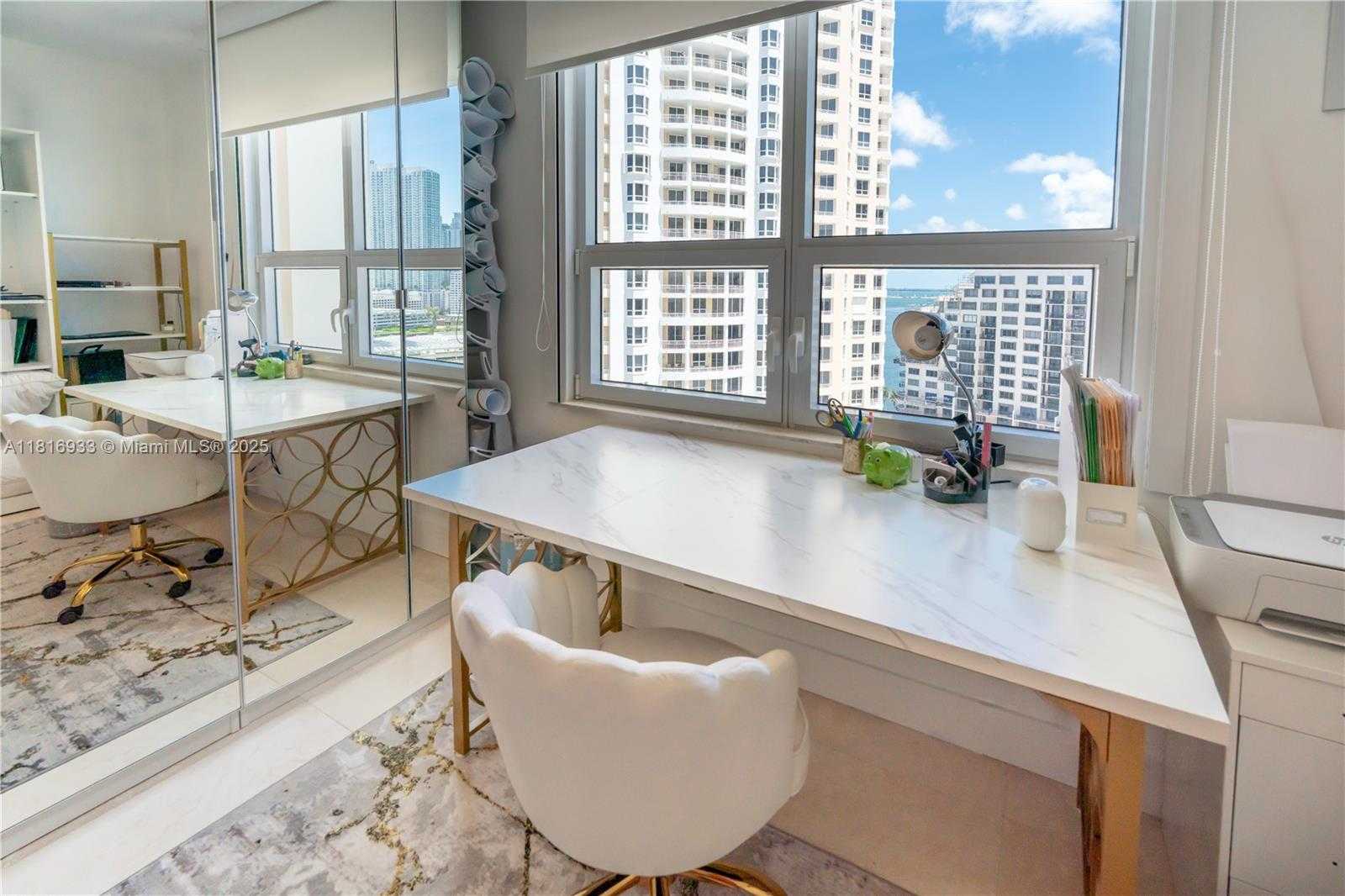 Small Image of 848 BRICKELL KEY DR #1601, Miami Number 9