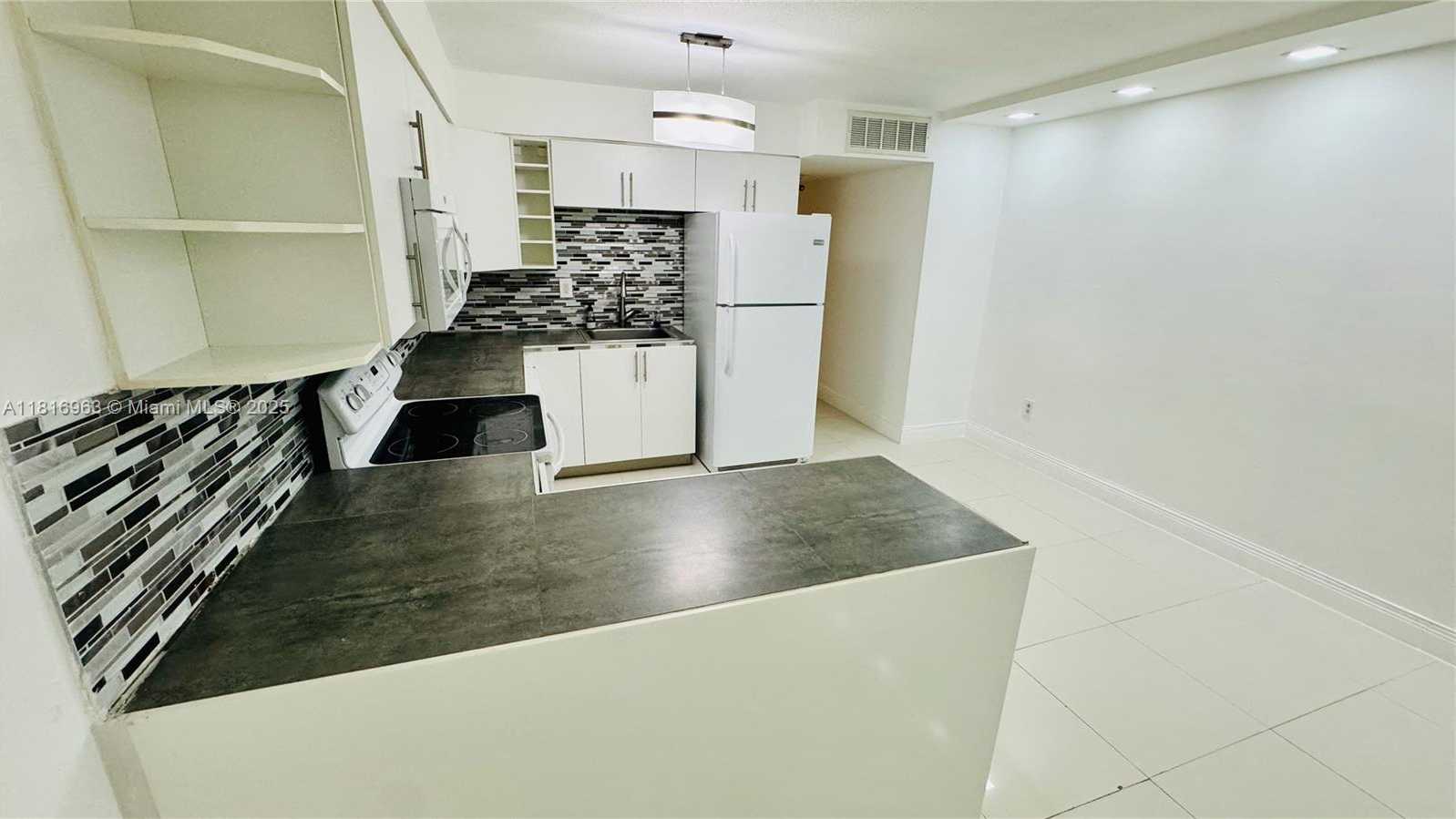 Small Image of 1120 102ND ST #7, Bay Harbor Islands Number 11