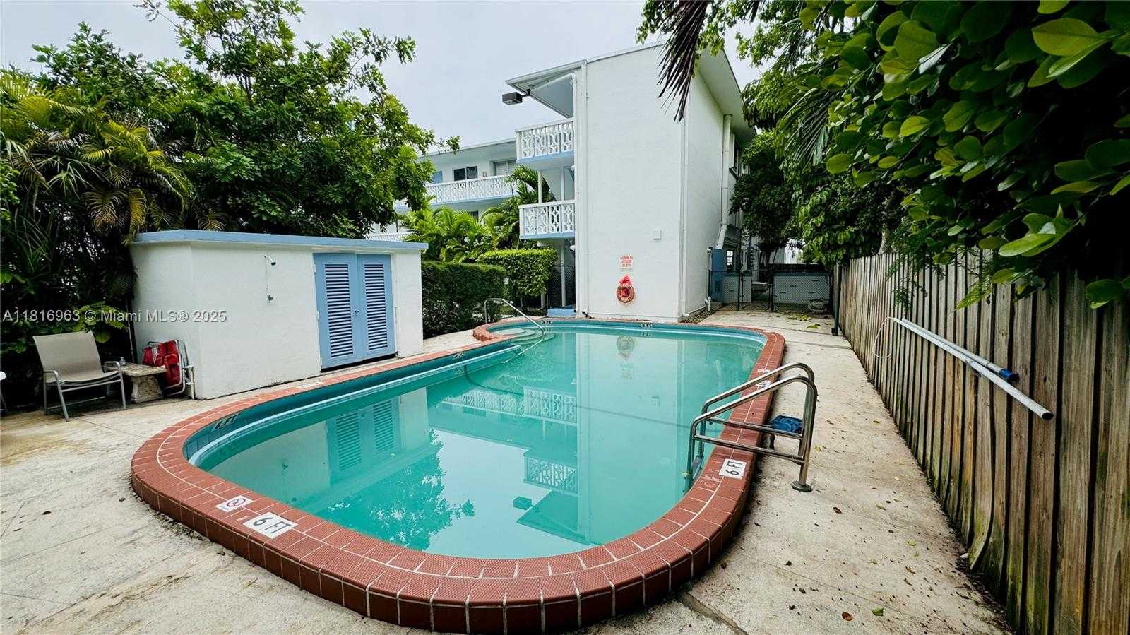 Small Image of 1120 102ND ST #7, Bay Harbor Islands Number 25