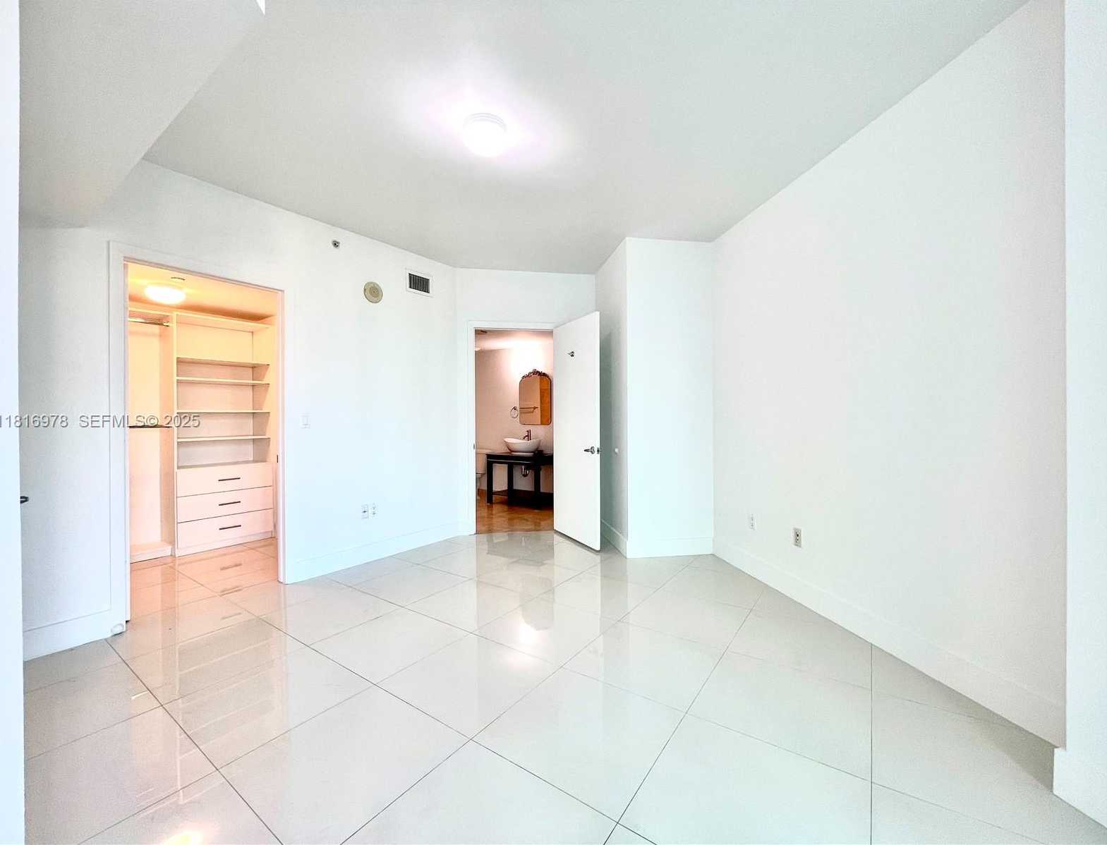 Small Image of 350 SOUTH MIAMI AVE #1103, Miami Number 25