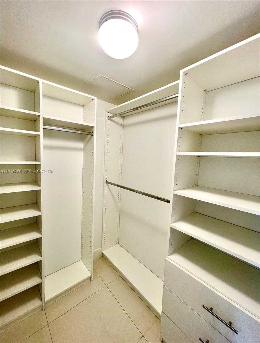 Small Image of 350 SOUTH MIAMI AVE #1103, Miami Number 27