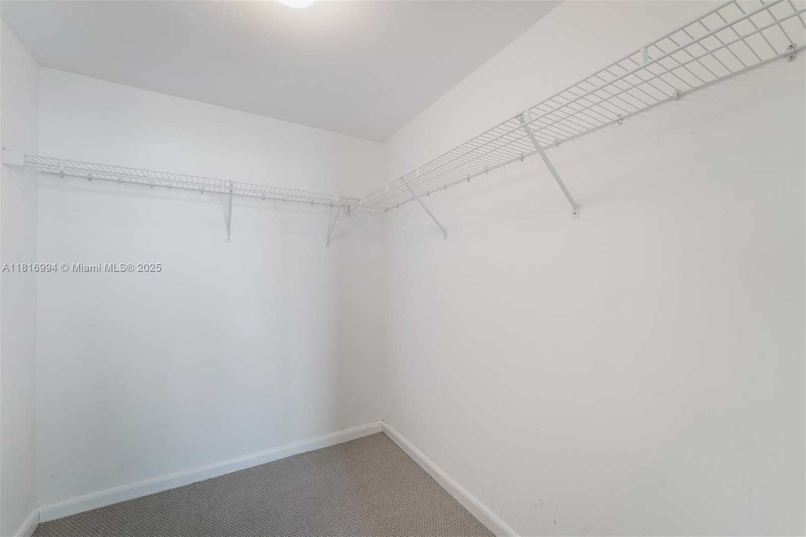 Small Image of 800 CLAUGHTON ISLAND DR #1103, Miami Number 15