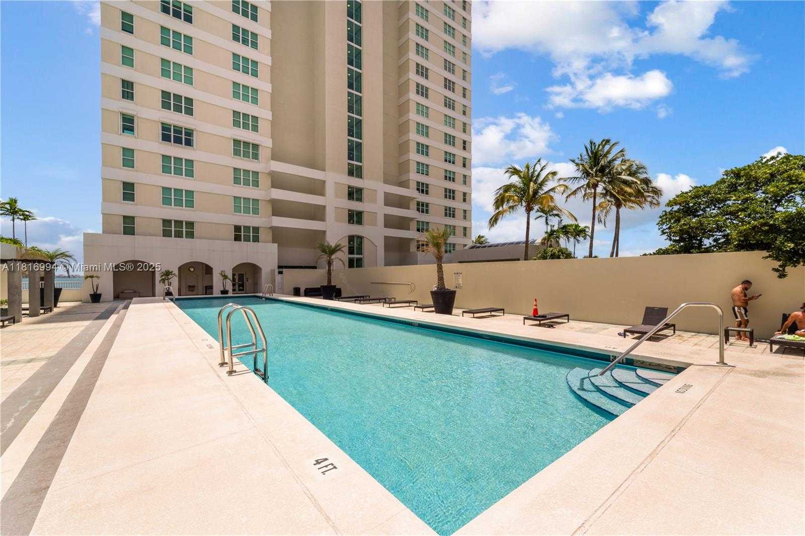 Small Image of 800 CLAUGHTON ISLAND DR #1103, Miami Number 34
