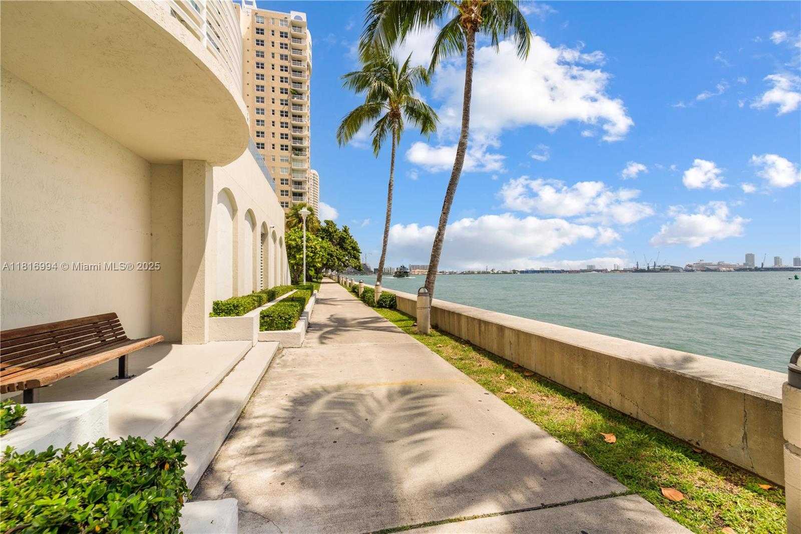 Small Image of 800 CLAUGHTON ISLAND DR #1103, Miami Number 44