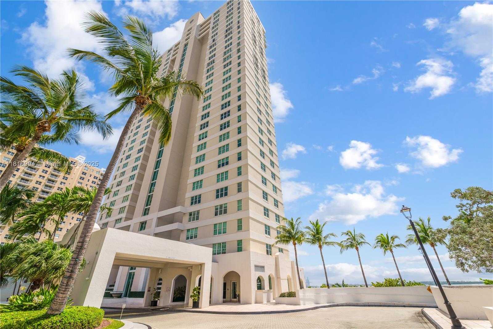 Small Image of 800 CLAUGHTON ISLAND DR #1103, Miami Number 46