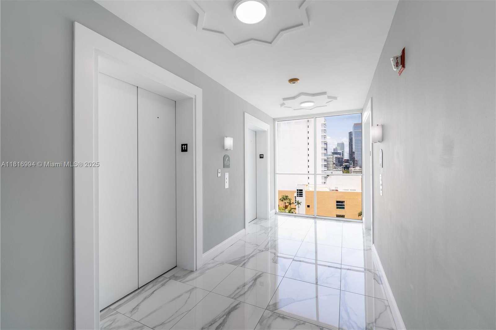 Small Image of 800 CLAUGHTON ISLAND DR #1103, Miami Number 6