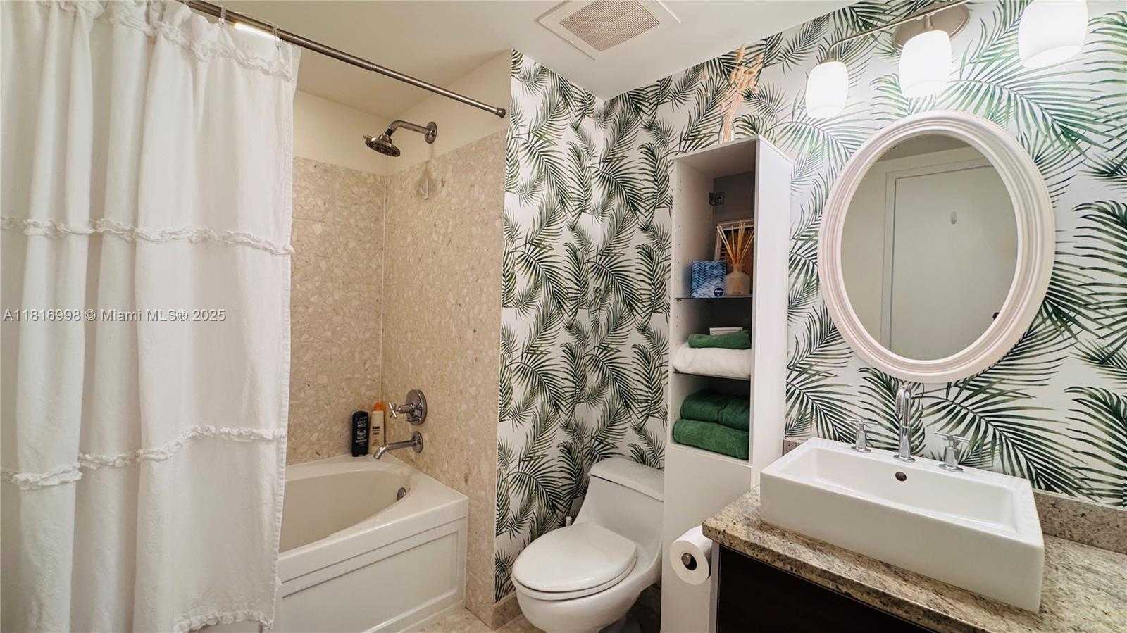Small Image of 185 SOUTH WEST 7TH ST #3908, Miami Number 7