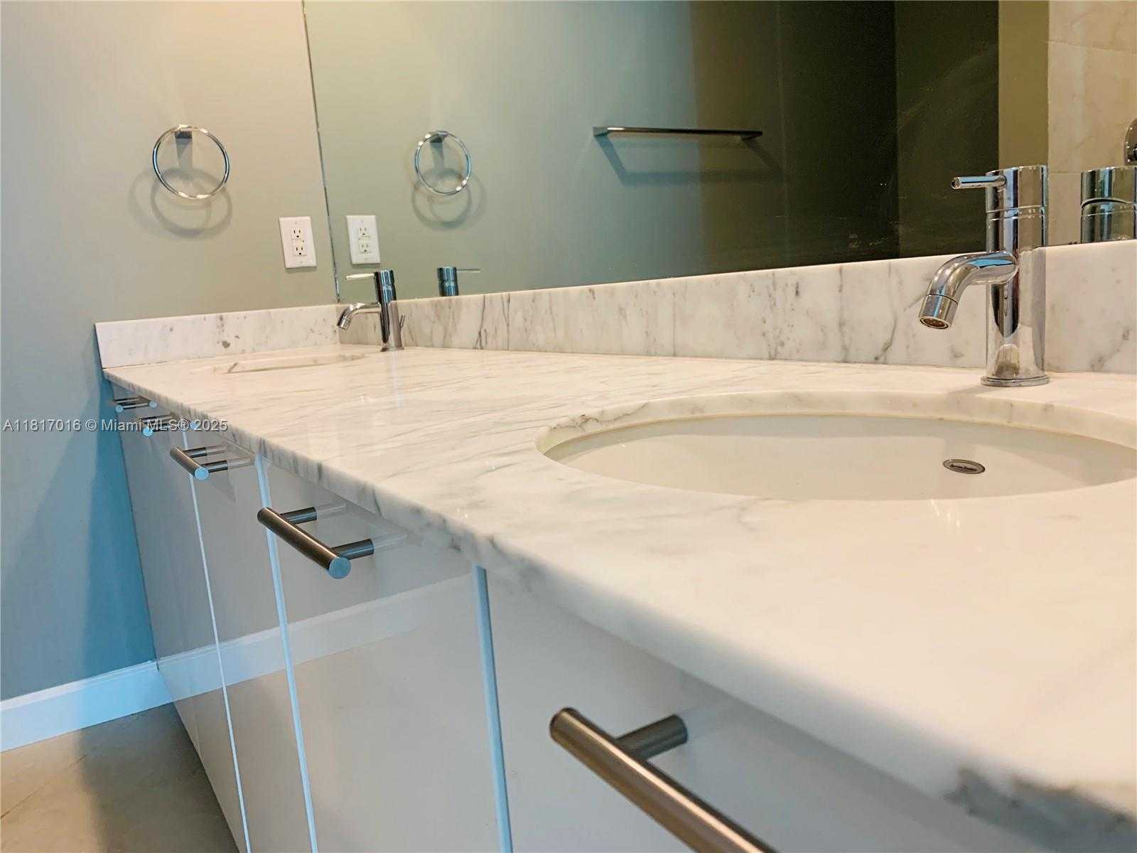 Small Image of 951 BRICKELL AVE #310, Miami Number 15