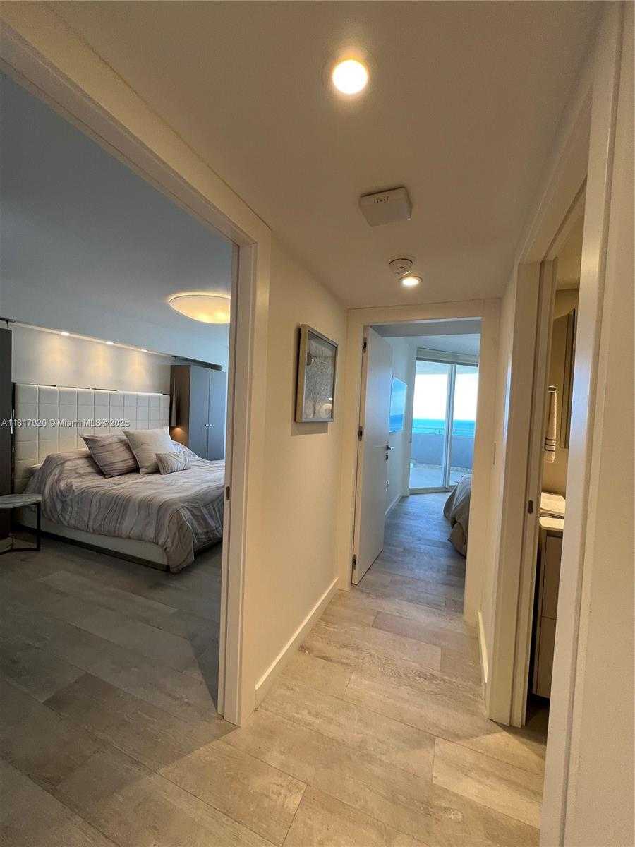Small Image of 6301 COLLINS AVE #3001, Miami Beach Number 13