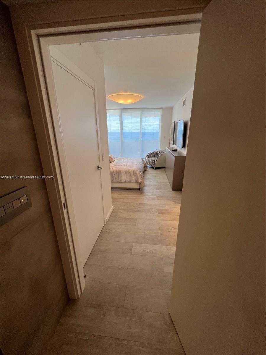Small Image of 6301 COLLINS AVE #3001, Miami Beach Number 23