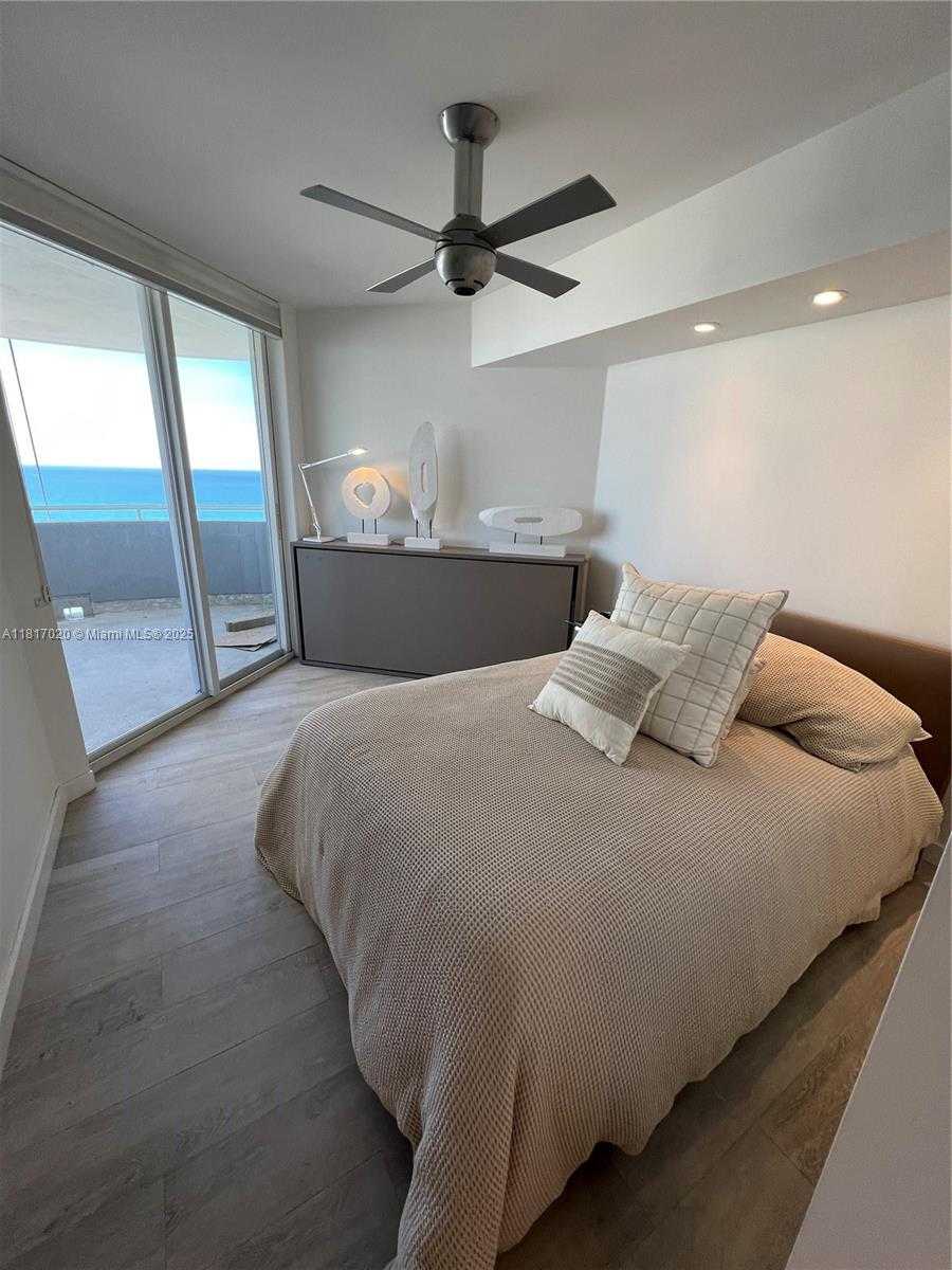 Small Image of 6301 COLLINS AVE #3001, Miami Beach Number 26
