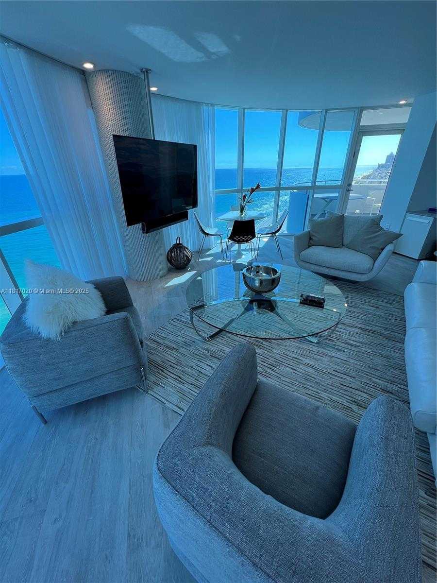 Small Image of 6301 COLLINS AVE #3001, Miami Beach Number 3