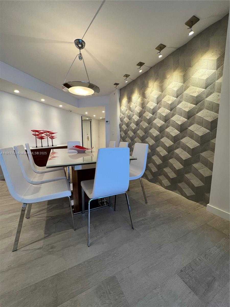 Small Image of 6301 COLLINS AVE #3001, Miami Beach Number 38