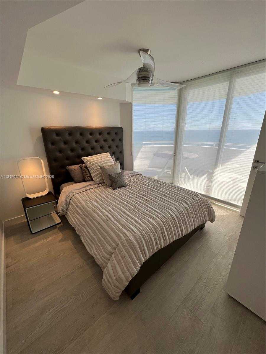 Small Image of 6301 COLLINS AVE #3001, Miami Beach Number 42