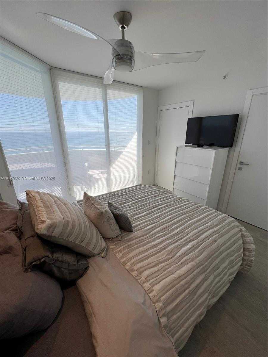 Small Image of 6301 COLLINS AVE #3001, Miami Beach Number 43