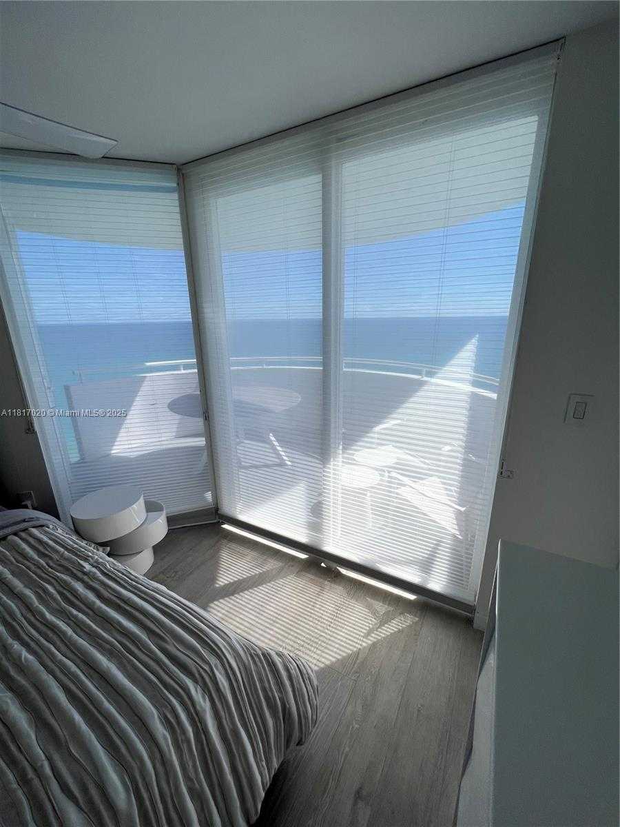 Small Image of 6301 COLLINS AVE #3001, Miami Beach Number 44