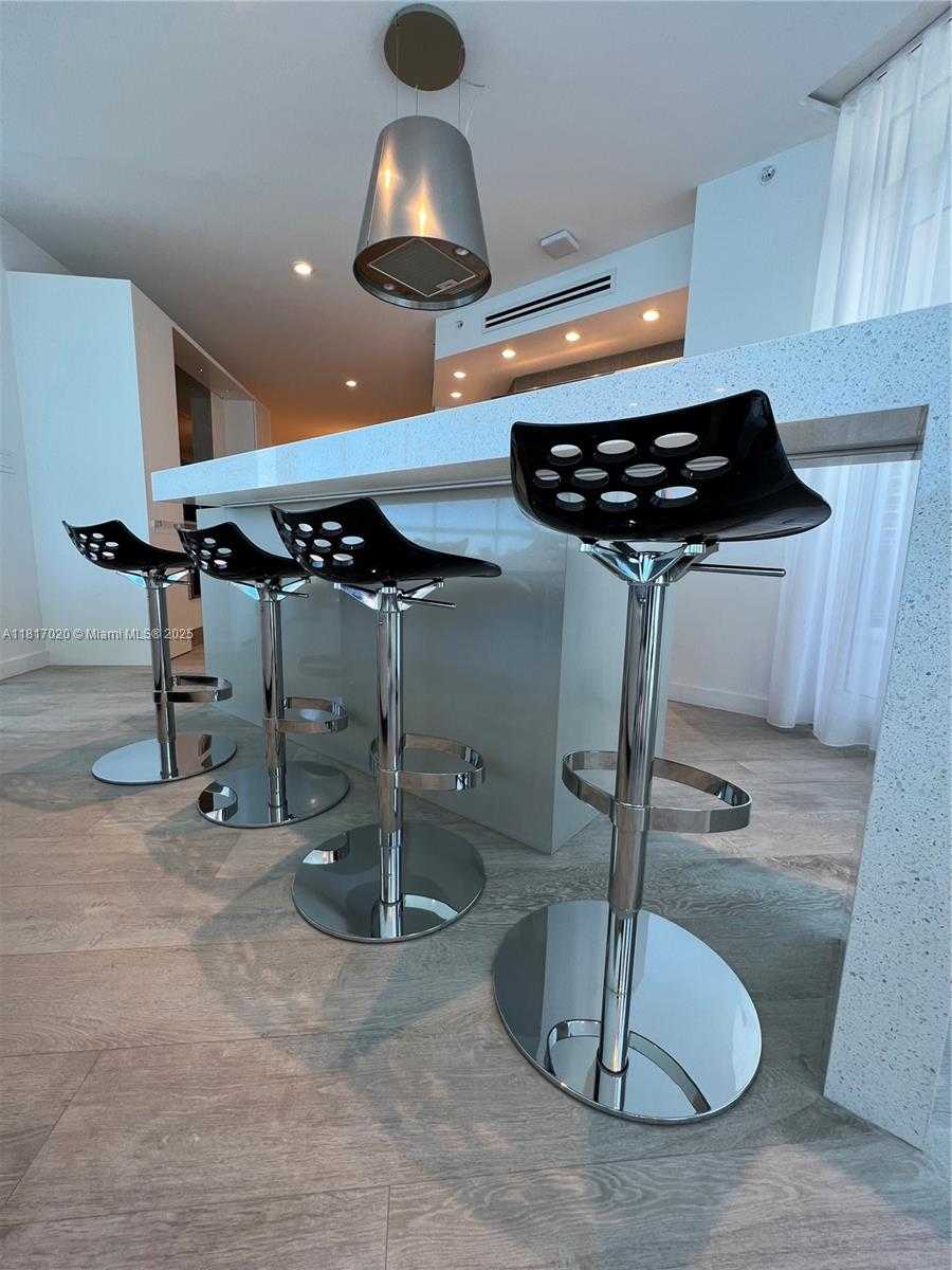 Small Image of 6301 COLLINS AVE #3001, Miami Beach Number 59