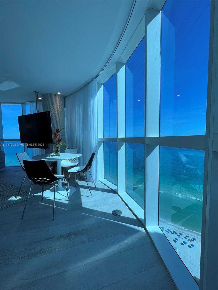 Small Image of 6301 COLLINS AVE #3001, Miami Beach Number 69