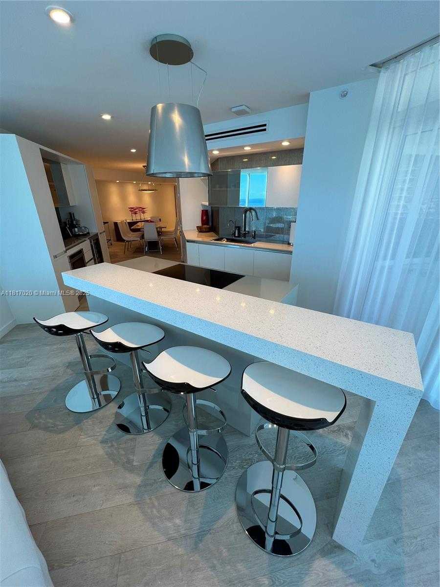 Small Image of 6301 COLLINS AVE #3001, Miami Beach Number 80