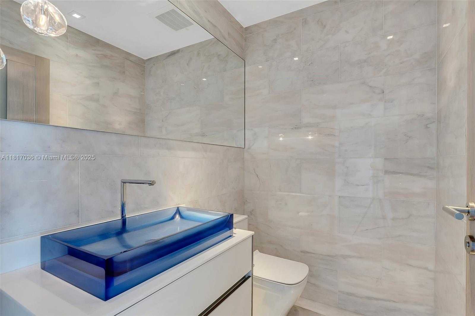 Small Image of 2020 NORTH BAYSHORE DR #1006, Miami Number 16