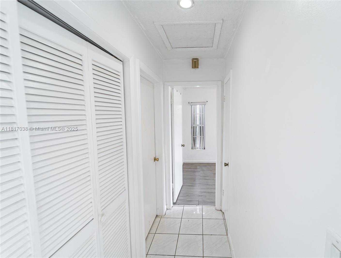 Small Image of 12023 SOUTH WEST 110TH ST CIR E, Miami Number 10