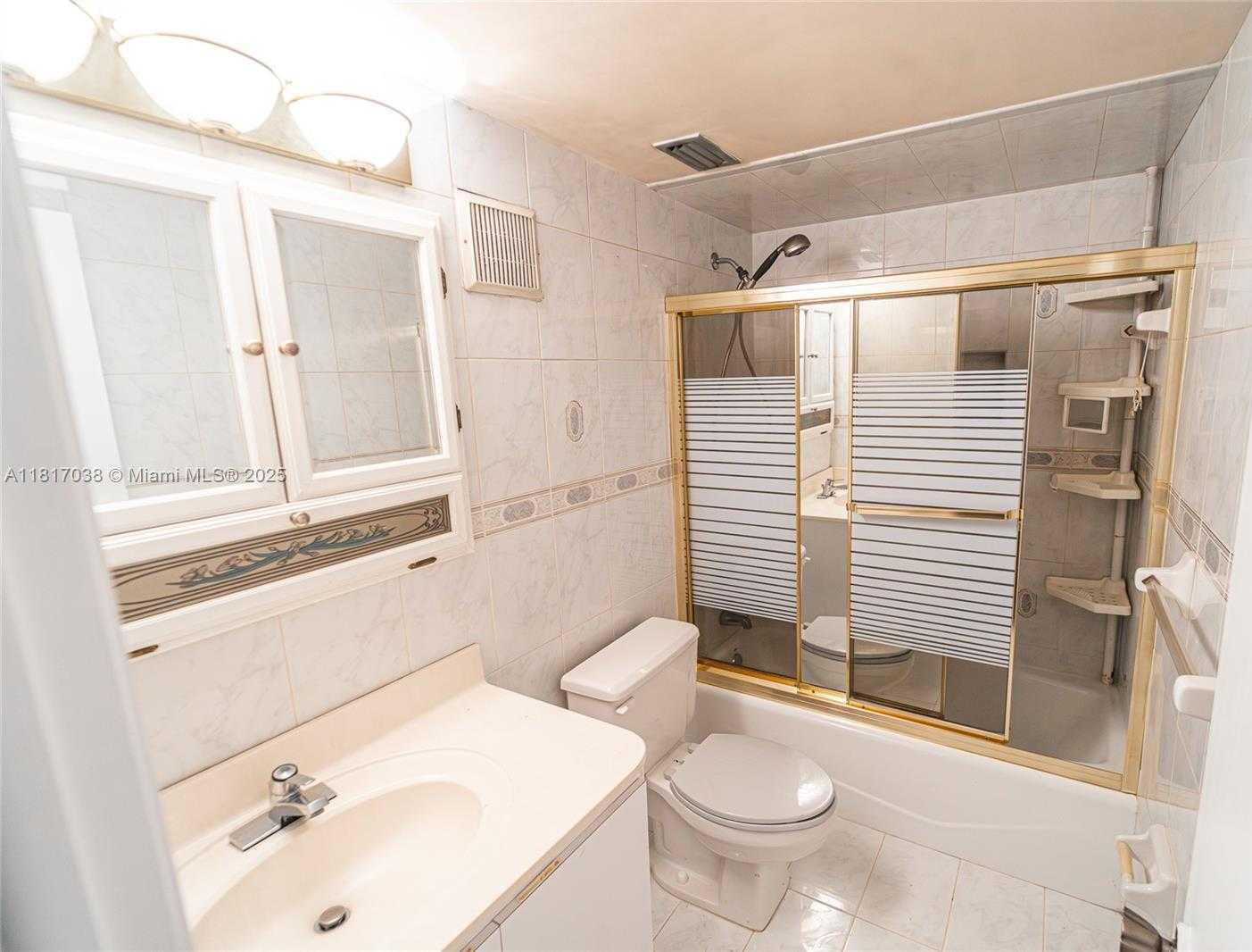 Small Image of 12023 SOUTH WEST 110TH ST CIR E, Miami Number 33