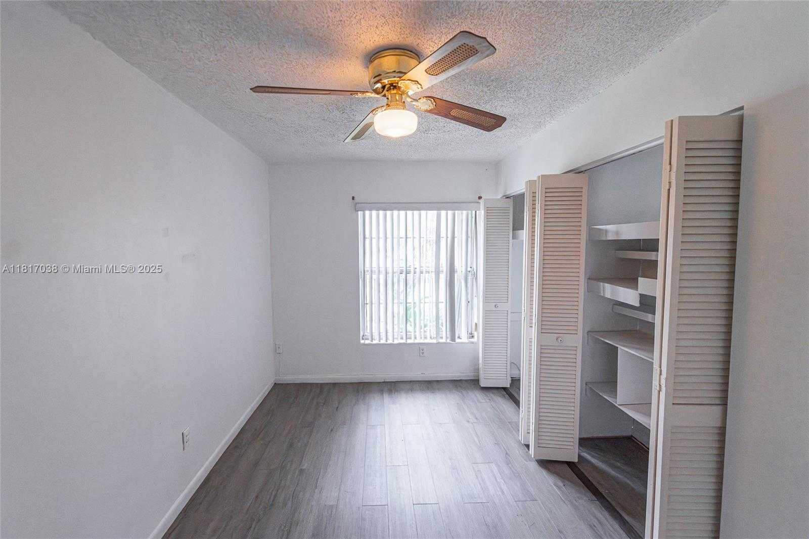Small Image of 12023 SOUTH WEST 110TH ST CIR E, Miami Number 41