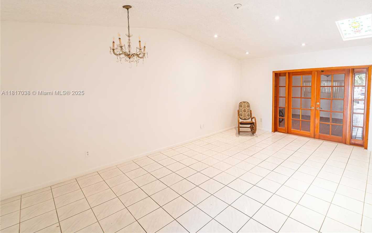 Small Image of 12023 SOUTH WEST 110TH ST CIR E, Miami Number 8