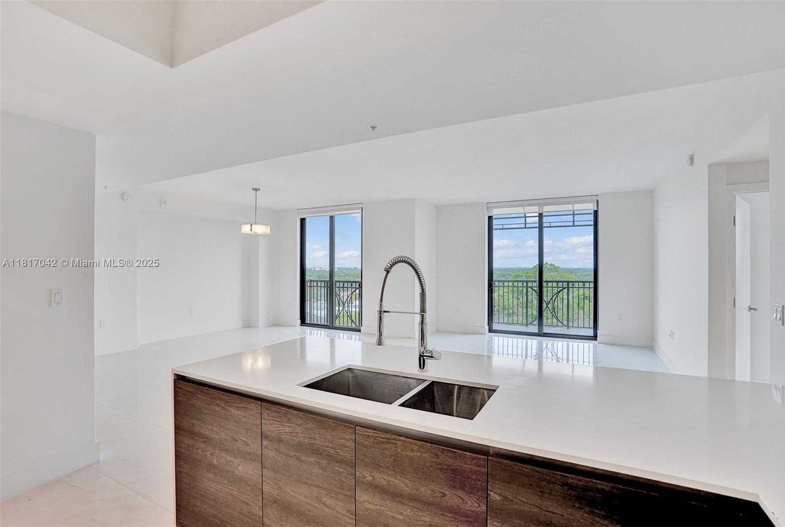 Small Image of 301 ALTARA AVE #835, Coral Gables Number 10