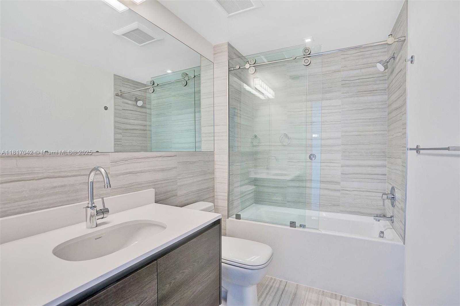 Small Image of 301 ALTARA AVE #835, Coral Gables Number 15