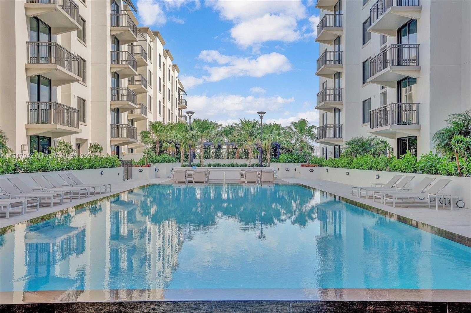 Small Image of 301 ALTARA AVE #835, Coral Gables Number 35