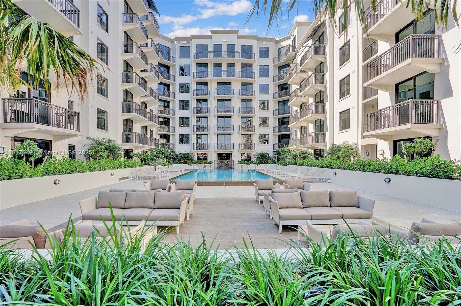 Small Image of 301 ALTARA AVE #835, Coral Gables Number 36