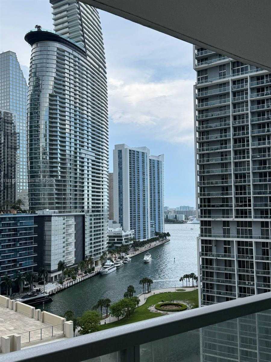 Small Image of 500 BRICKELL AVE #1705, Miami Number 13