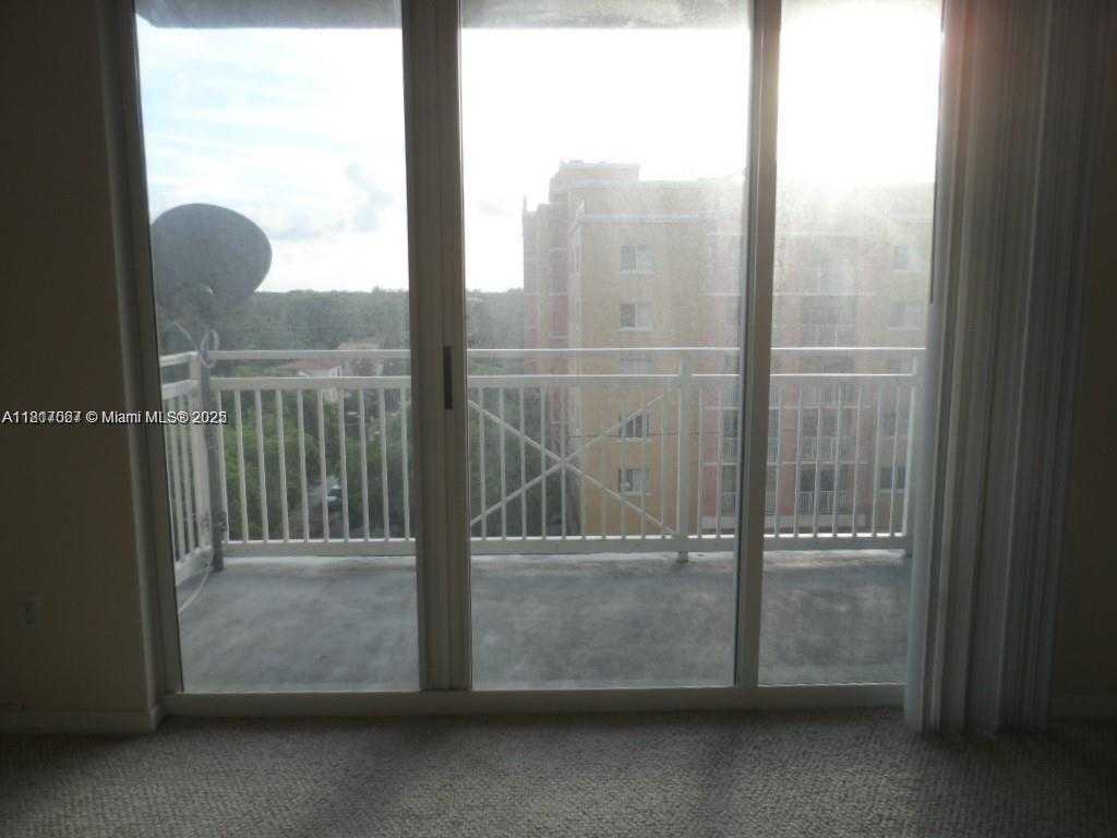 Small Image of 2665 SOUTH WEST 37TH AVE #602, Miami Number 8