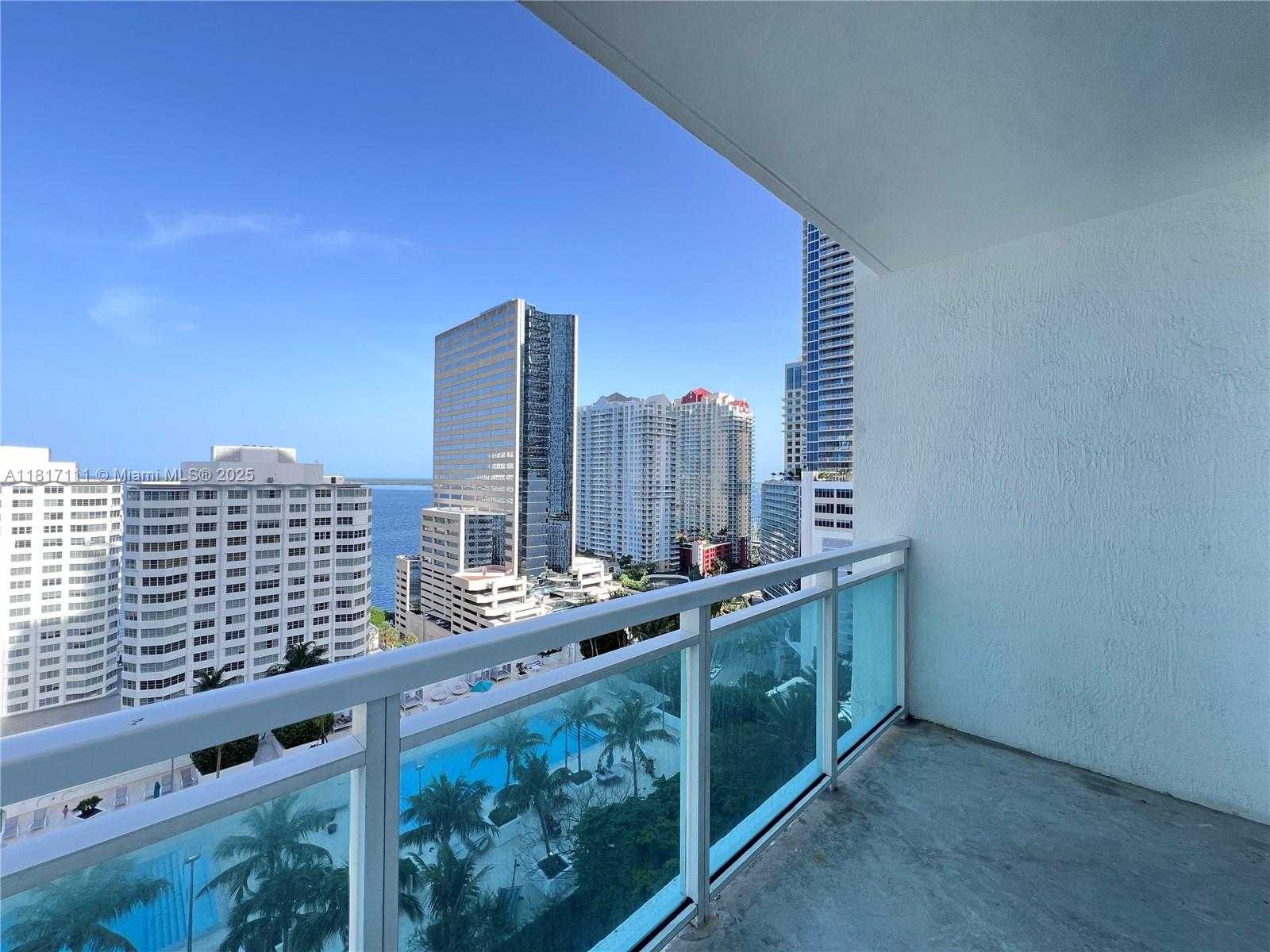 Small Image of 951 BRICKELL AVE #1902, Miami Number 11
