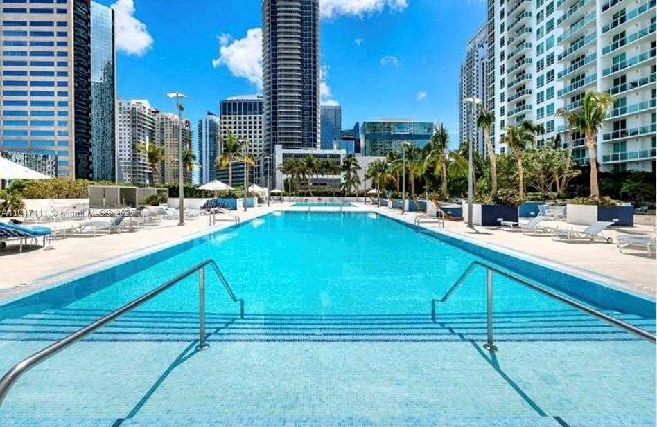 Small Image of 951 BRICKELL AVE #1902, Miami Number 12