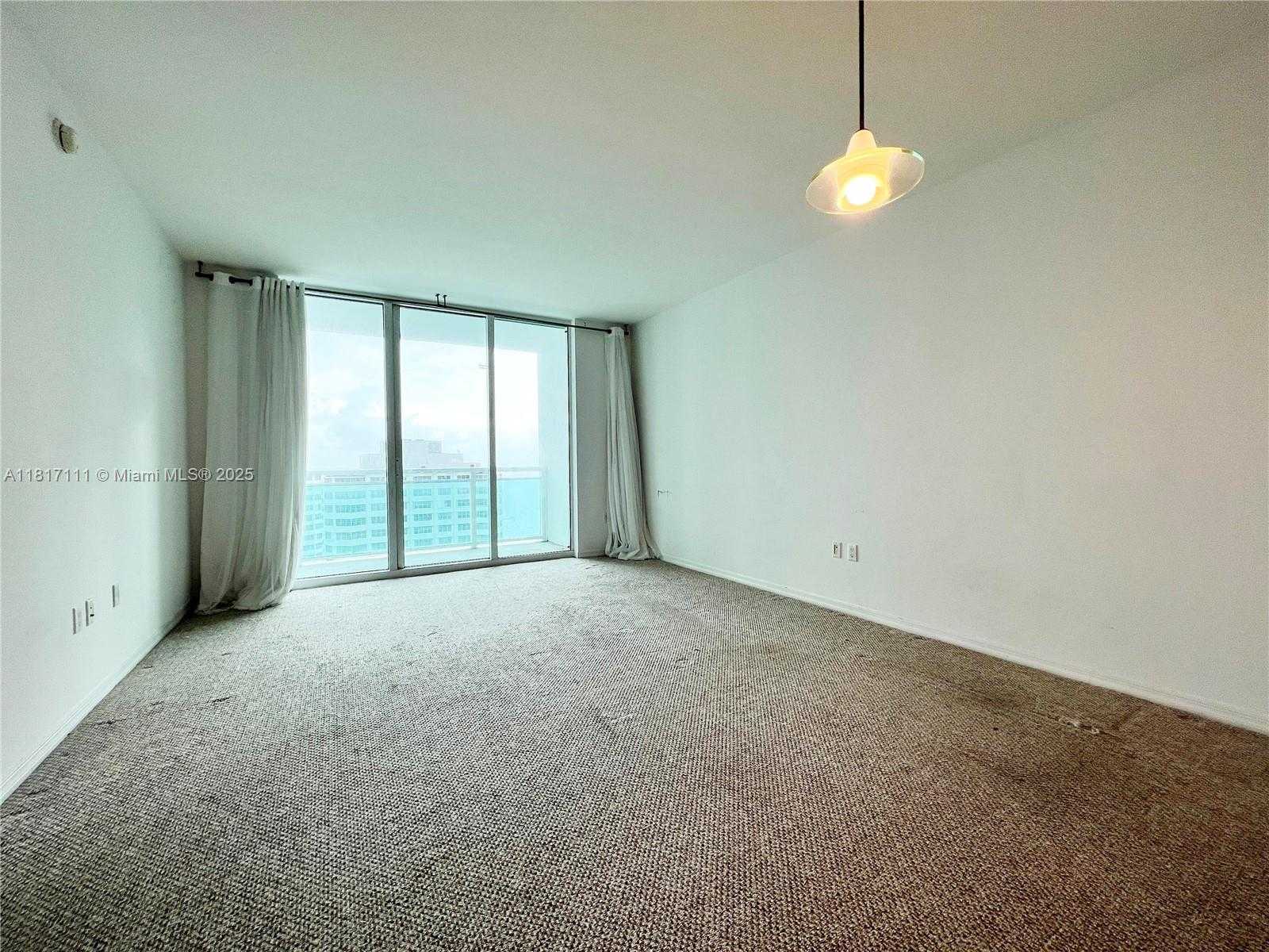 Small Image of 951 BRICKELL AVE #1902, Miami Number 2