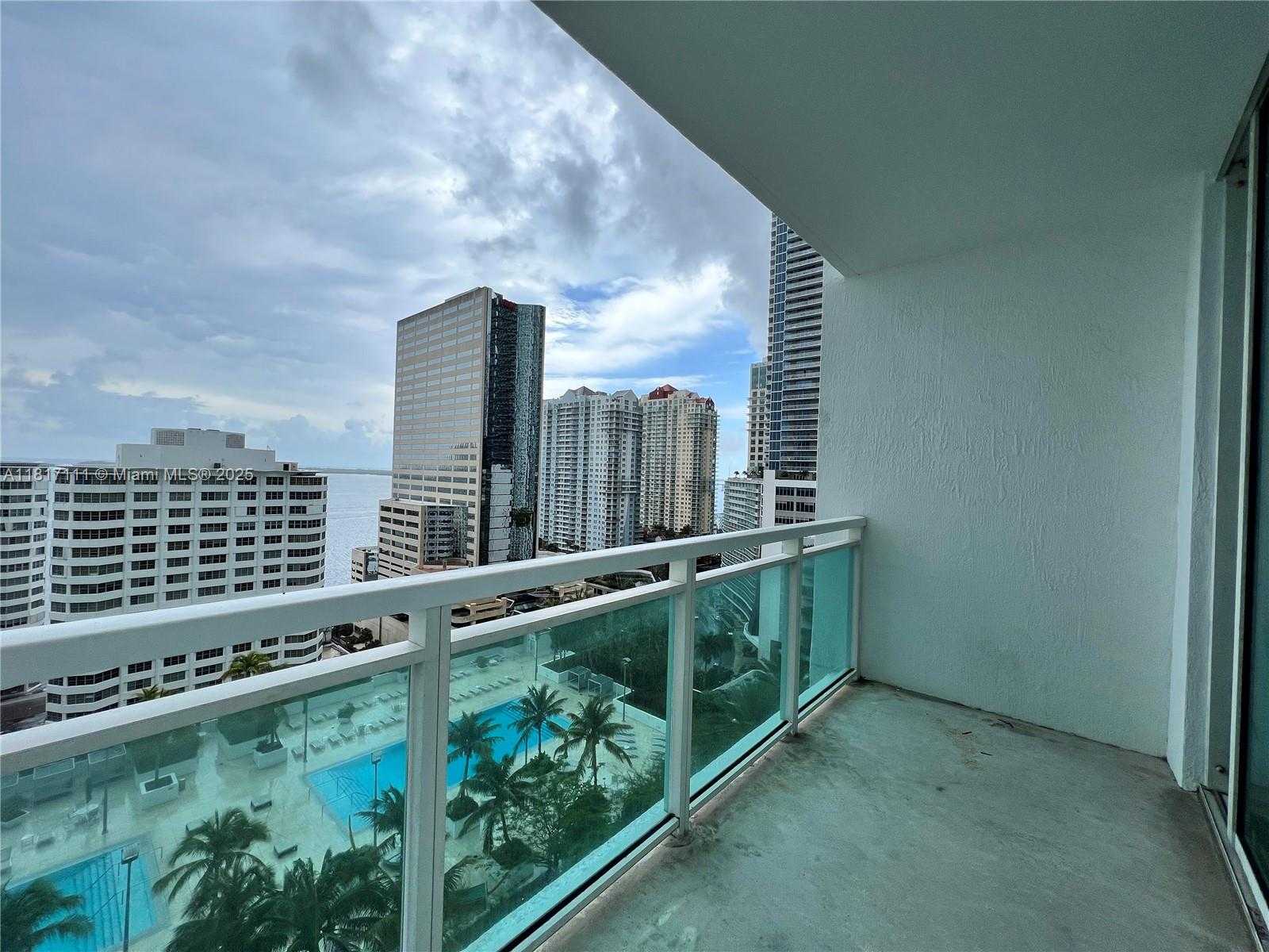 Small Image of 951 BRICKELL AVE #1902, Miami Number 6