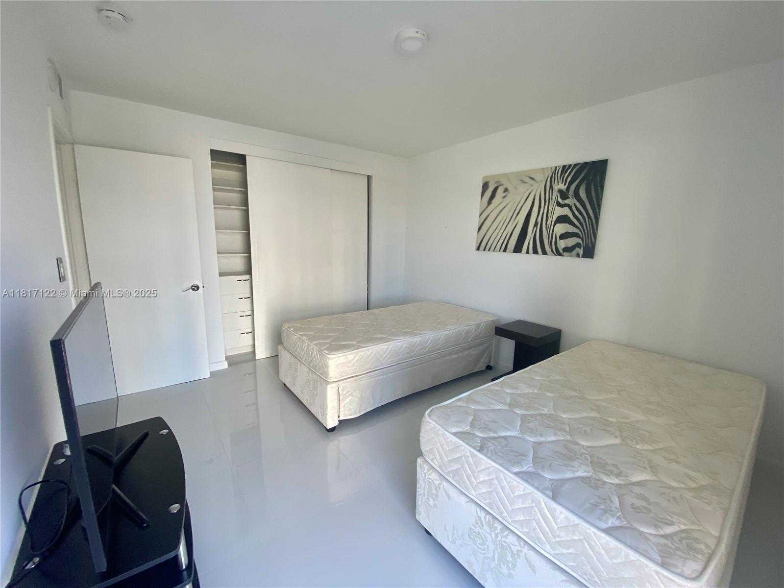 Small Image of 3731 NORTH COUNTRY CLUB DR #623, Aventura Number 14