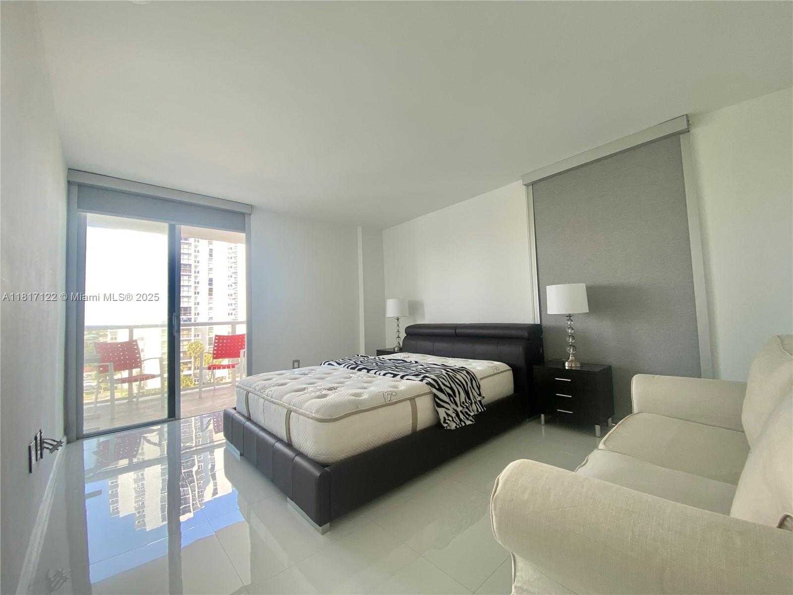 Small Image of 3731 NORTH COUNTRY CLUB DR #623, Aventura Number 17