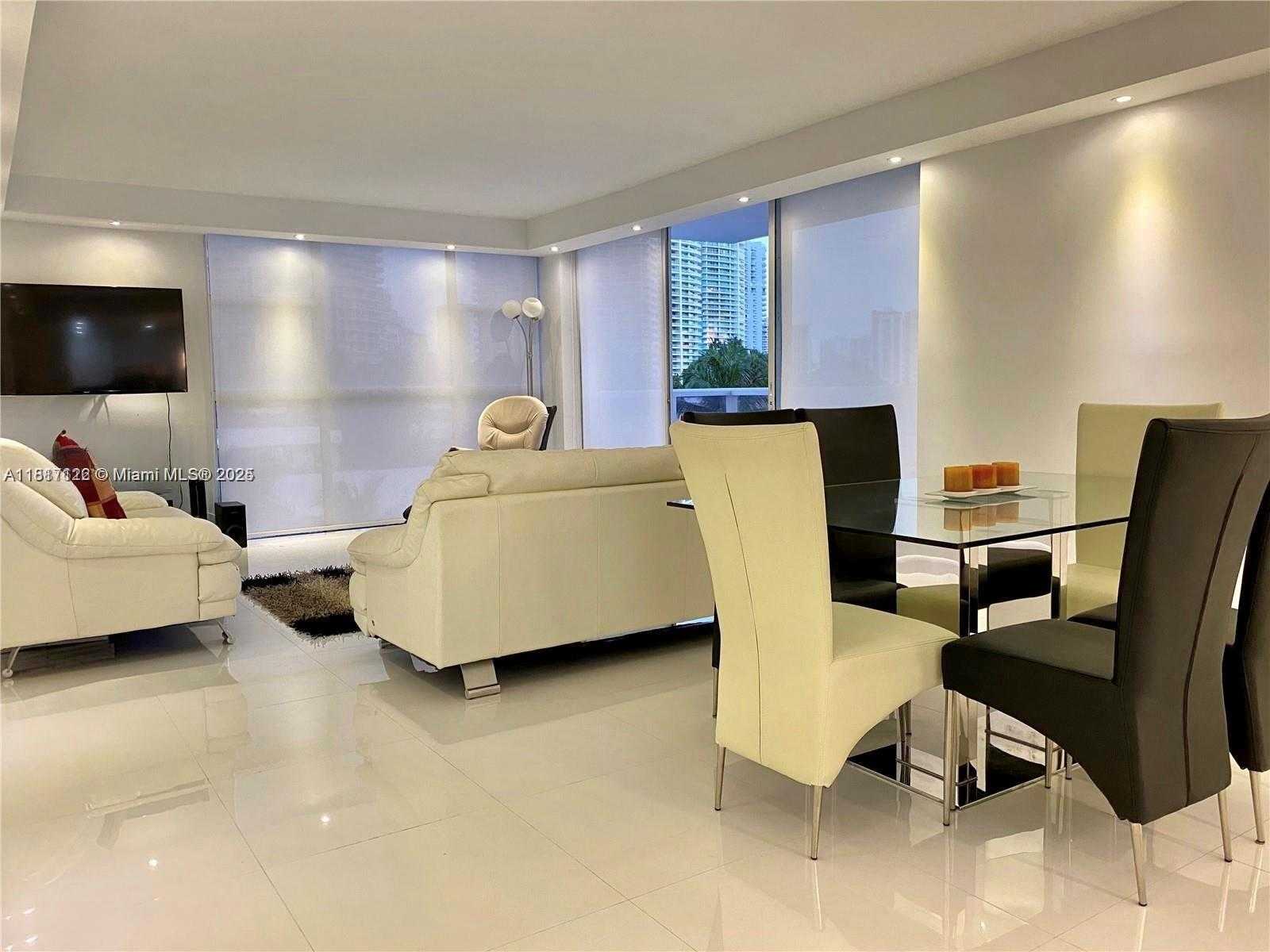 Small Image of 3731 NORTH COUNTRY CLUB DR #623, Aventura Number 27