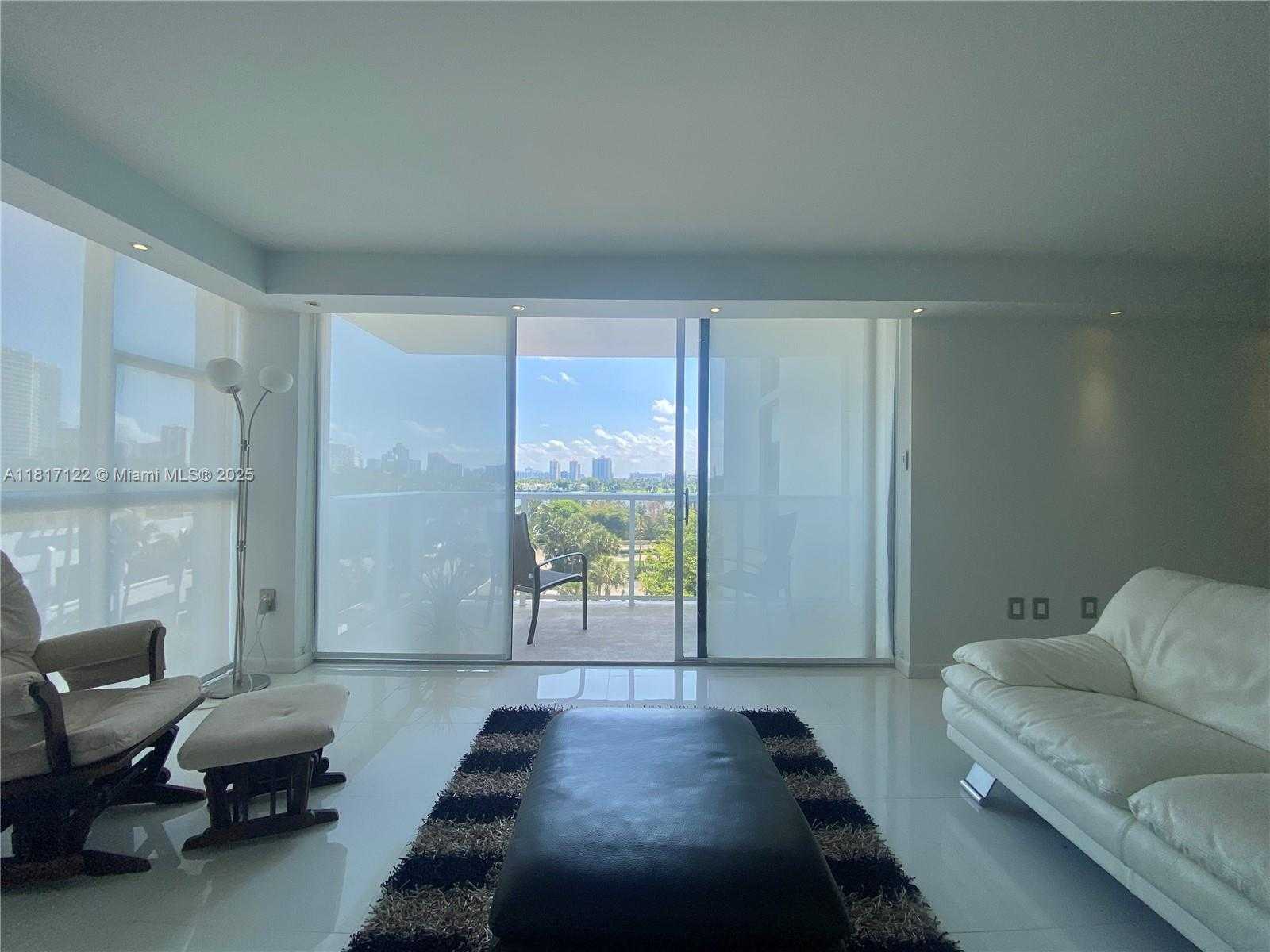 Small Image of 3731 NORTH COUNTRY CLUB DR #623, Aventura Number 5
