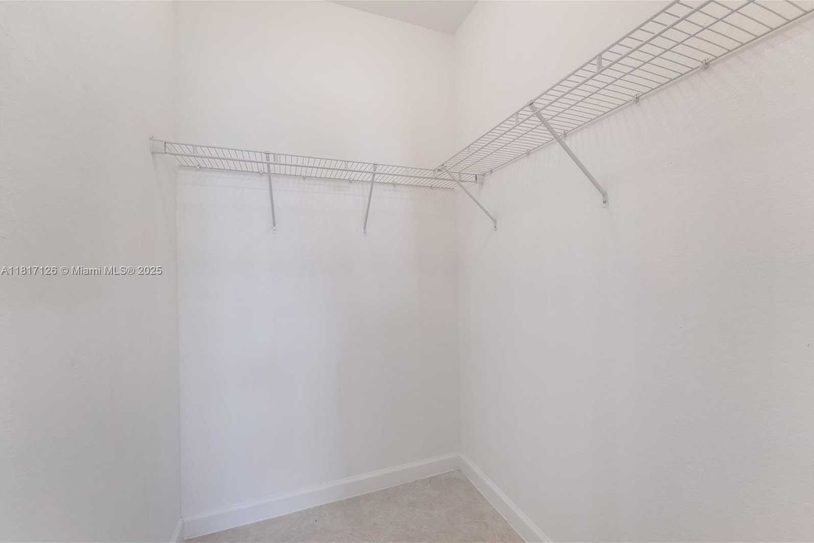 Small Image of 22938 SOUTH WEST 128TH PL, Miami Number 14