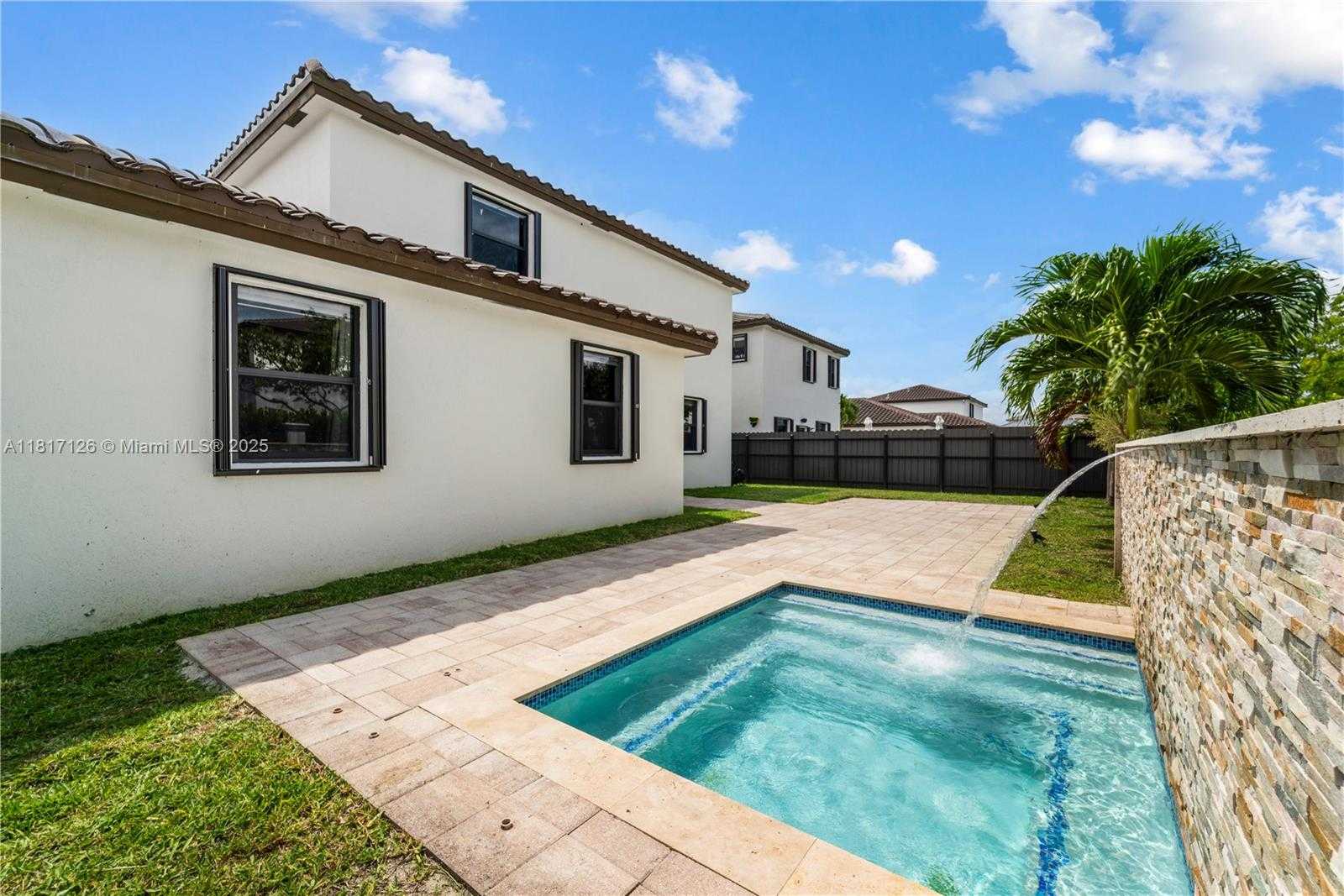 Small Image of 22938 SOUTH WEST 128TH PL, Miami Number 2
