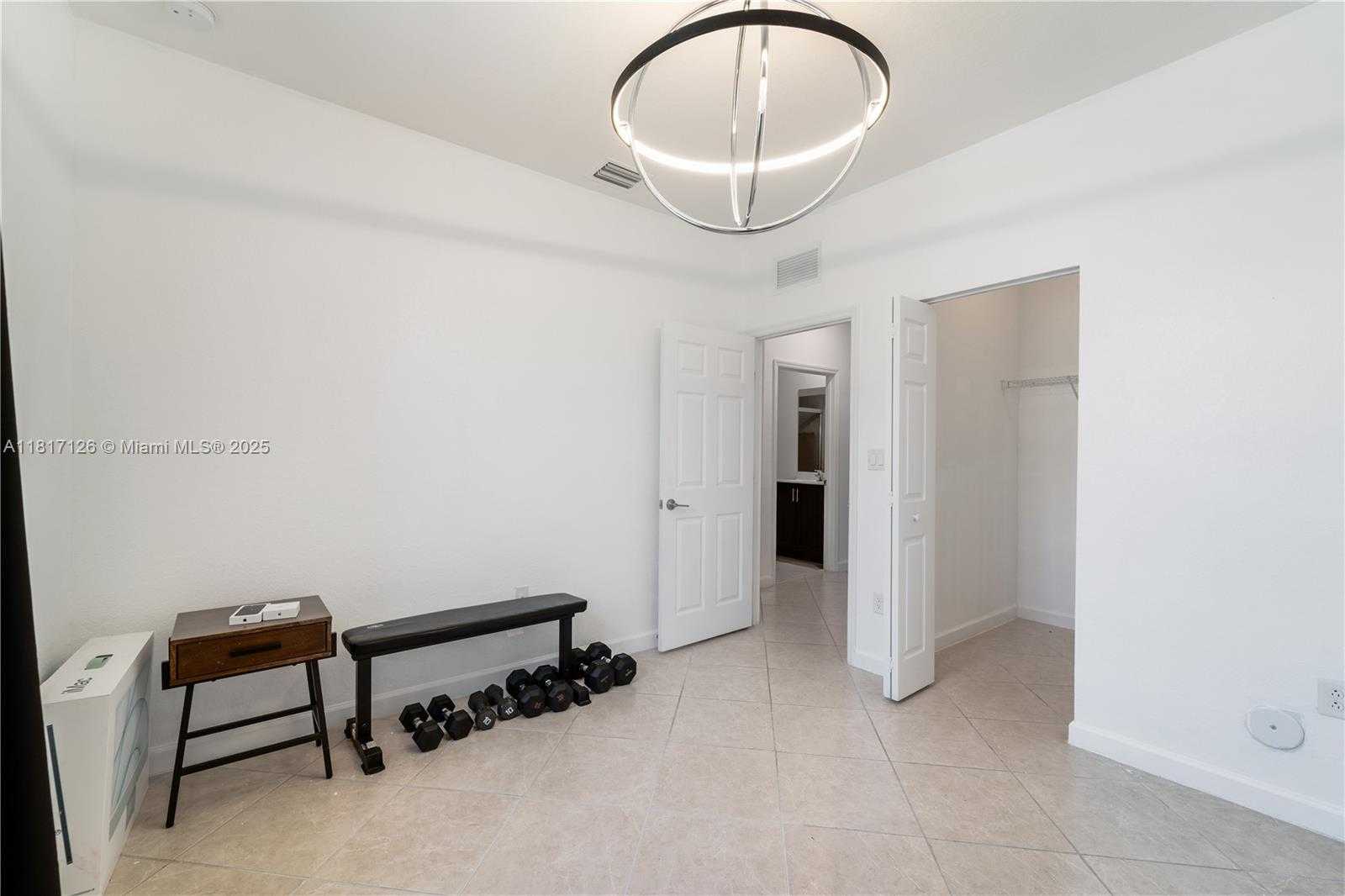 Small Image of 22938 SOUTH WEST 128TH PL, Miami Number 25