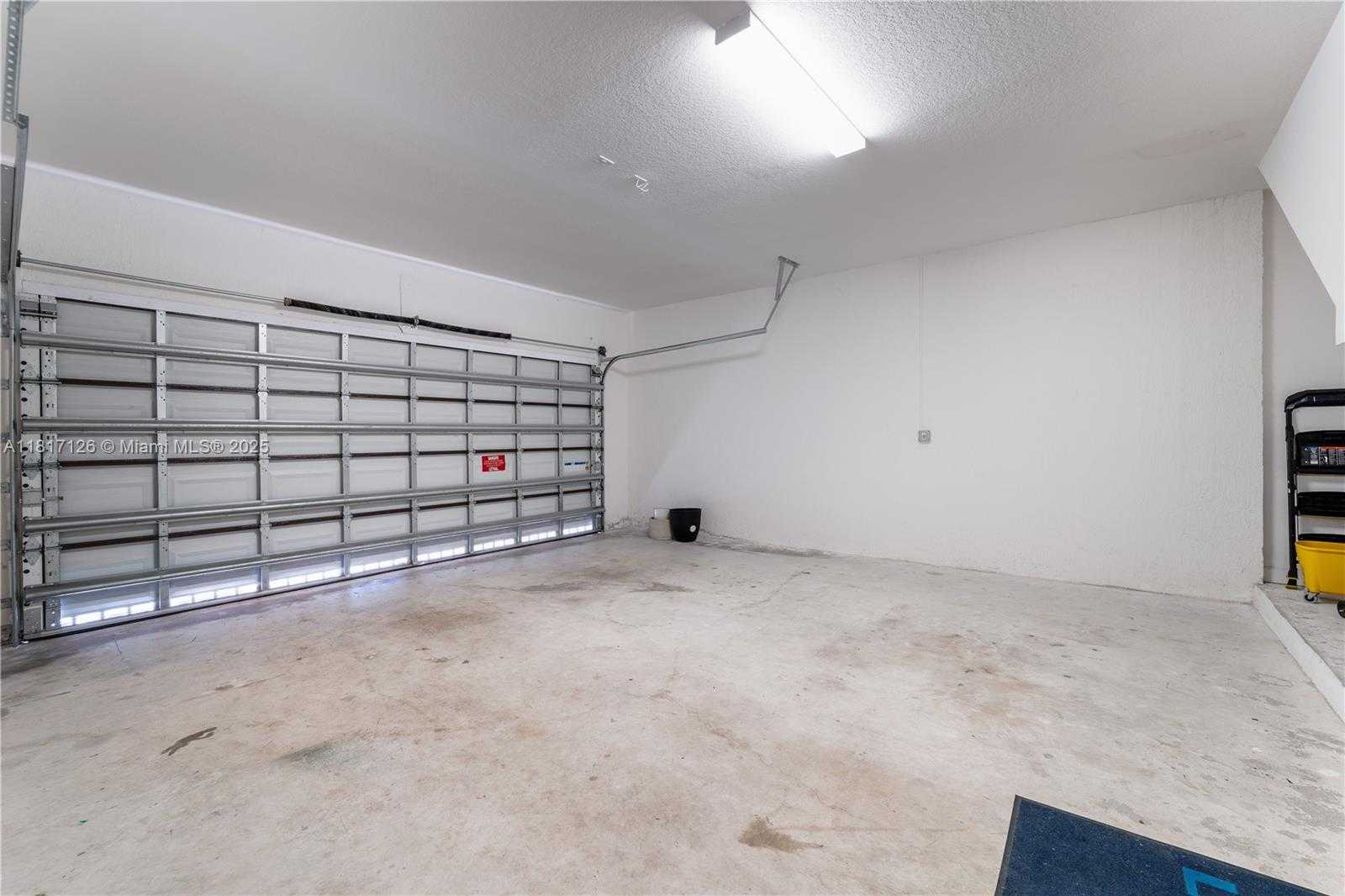 Small Image of 22938 SOUTH WEST 128TH PL, Miami Number 27