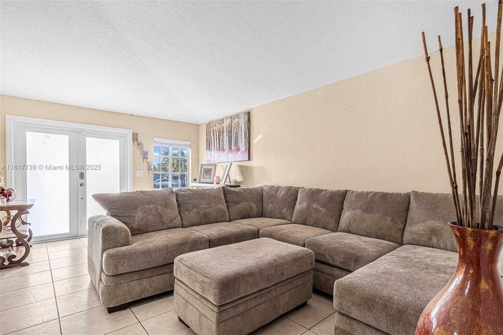 Small Image of 21403 SOUTH WEST 89TH PL, Cutler Bay Number 6