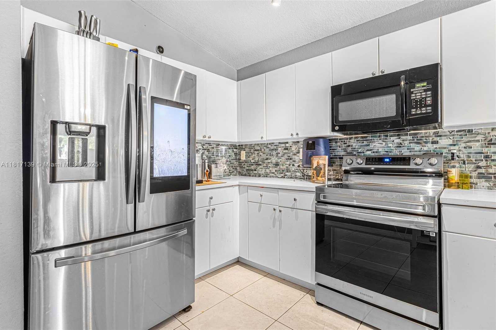 Small Image of 21403 SOUTH WEST 89TH PL, Cutler Bay Number 8